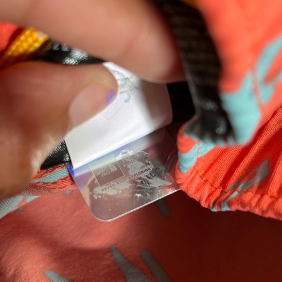 The North Face Class V Shorts - Picture 9 of 13